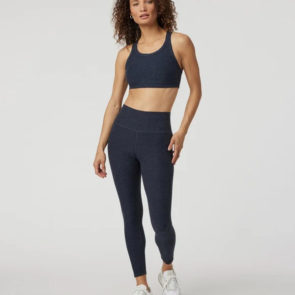 NWT - Vuori Heather Grey Racerback Sports Bra - XS - Picture 2 of 6